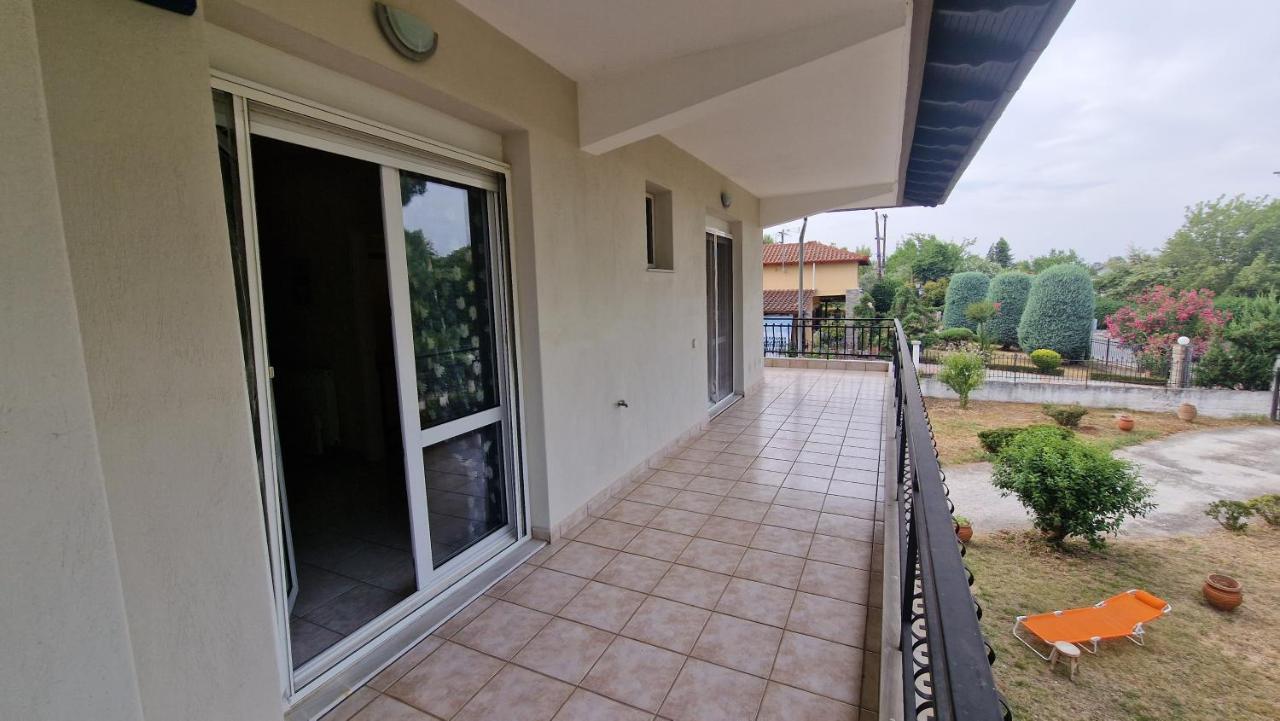 Modern Sea Villa In Leptokaria Exterior foto